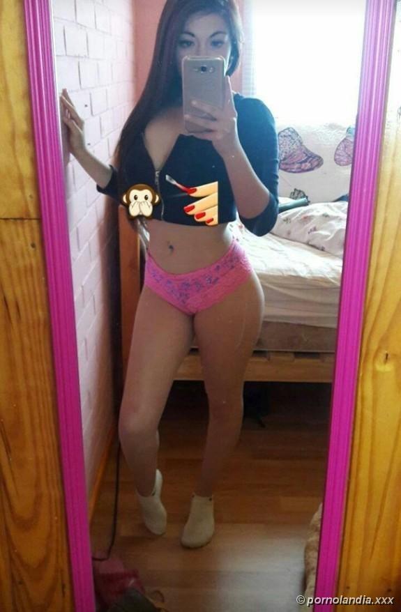 Delicia de ninfa maltratada en provocativas fotos - Foto 184577