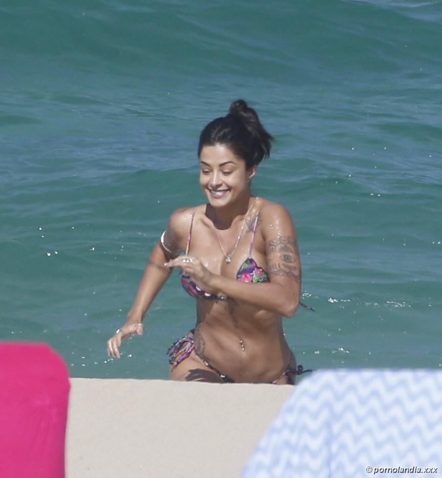 Aline Riscado captada en la playa en bikini - Foto 167963