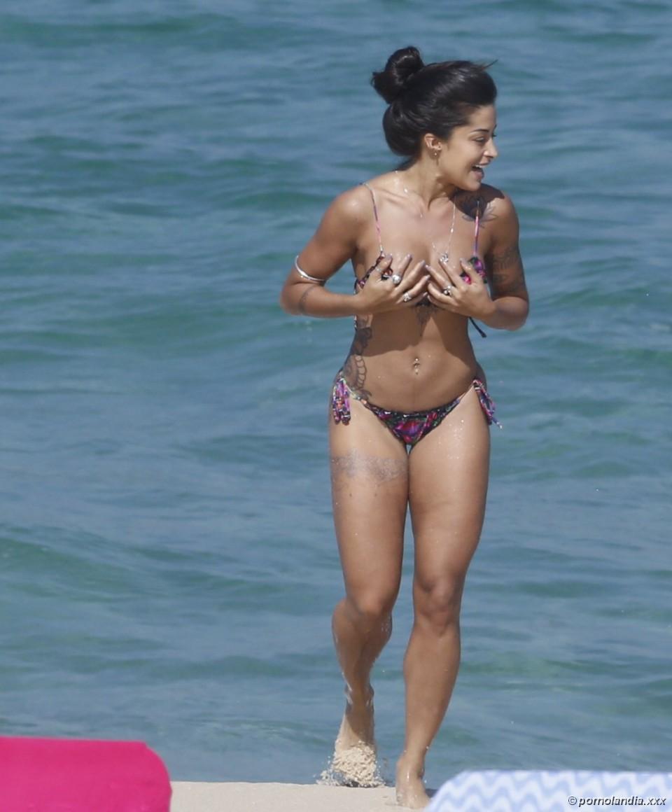 Aline Riscado captada en la playa en bikini - Foto 167966