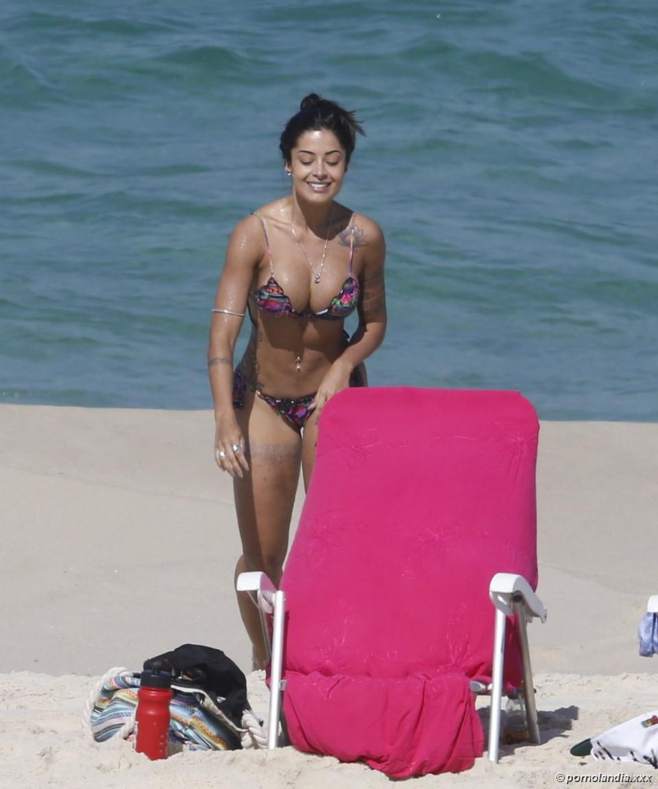 Aline Riscado captada en la playa en bikini - Foto 167967