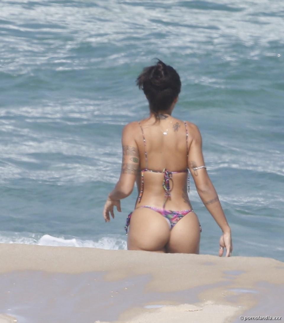 Aline Riscado captada en la playa en bikini - Foto 167974