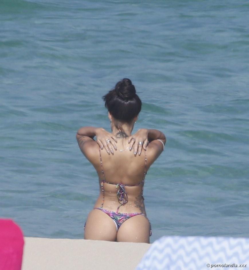 Aline Riscado captada en la playa en bikini - Foto 167977