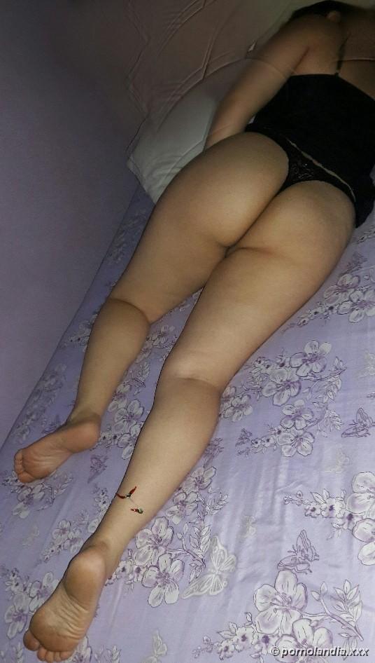 Rubia de cola grande dejó que su novio le tomara fotos desnuda - Foto 122718