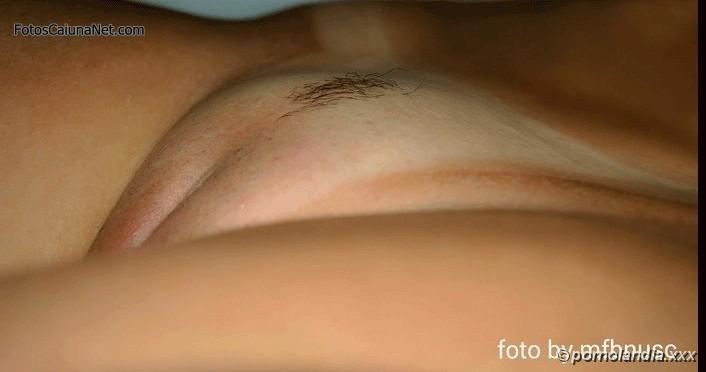 Mujer joven con un cornudo le encanta ensuciarse - Foto 103959