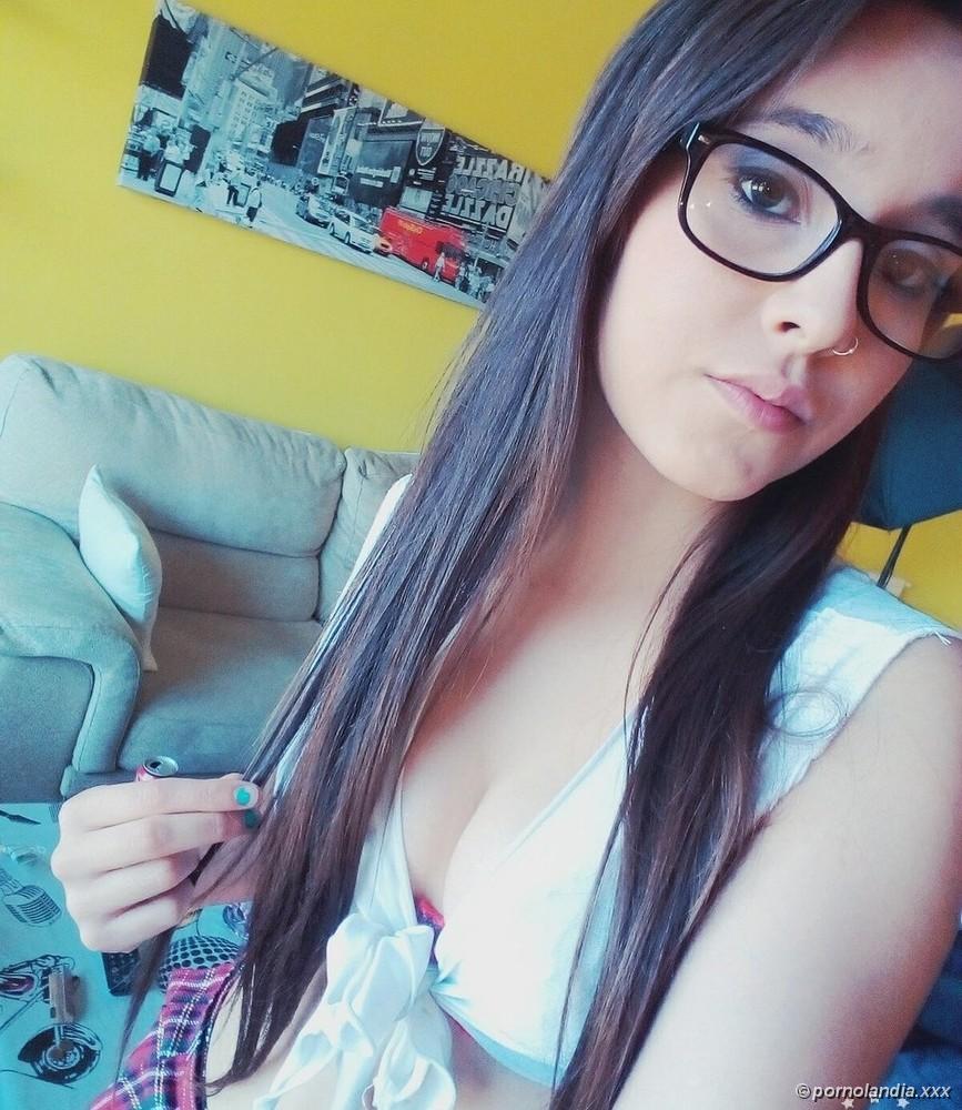 Jovencita caliente muestra de xvideos toda desnuda - Foto 99449