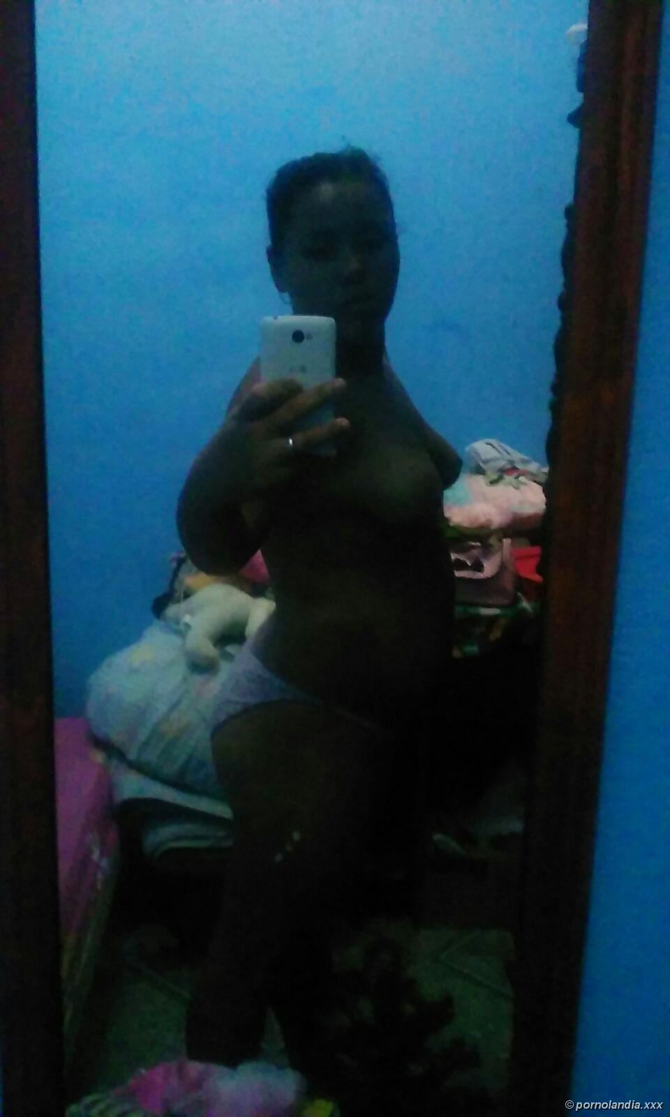 Primo travieso pero le encanta enviar desnudos - foto 54799