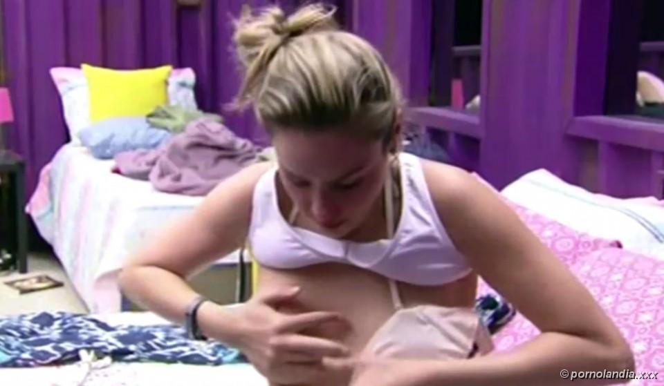 Visto Ana Paula BBB16 Pagando Pecho - Foto 24285