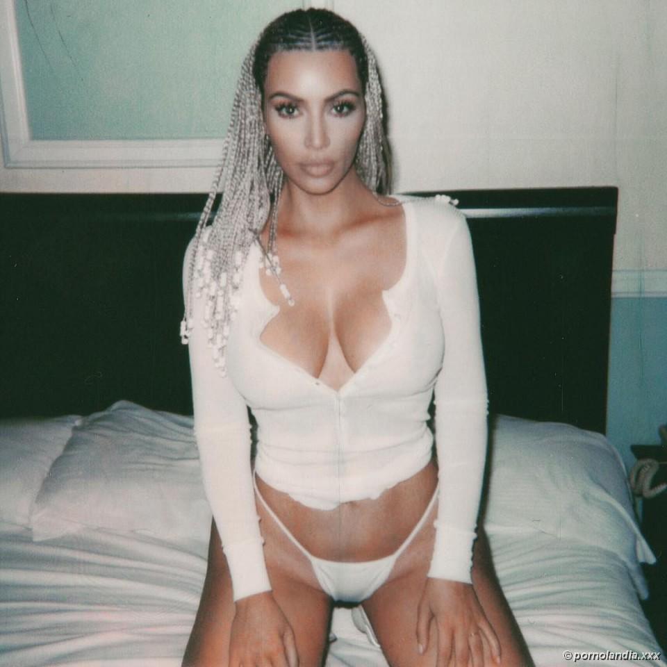 Kim Kardashian en fotos caseras muy sensuales - Foto 215481