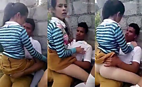 Joven Mexicana Se Enoja Por La Cámara  Pero Siguen Follando