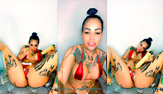 Dominicana Cheyla Cruz Vs La Gata En Un Lésbico Ardiente