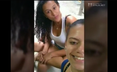 Pequeña Venezolana Monta Mi Polla Con Curvas