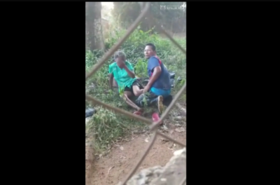 El Anciano Tiene Sexo Fuerte Con La Mexicana