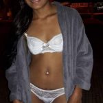 Jovencita Virgen Se Entrega A Su Compañero De Clases