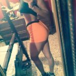 Adolescente Asiática Con Grandes Nalgas Montando Rico