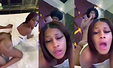 La Tal PENY Haciéndole Una Paja A Su Rico Toto