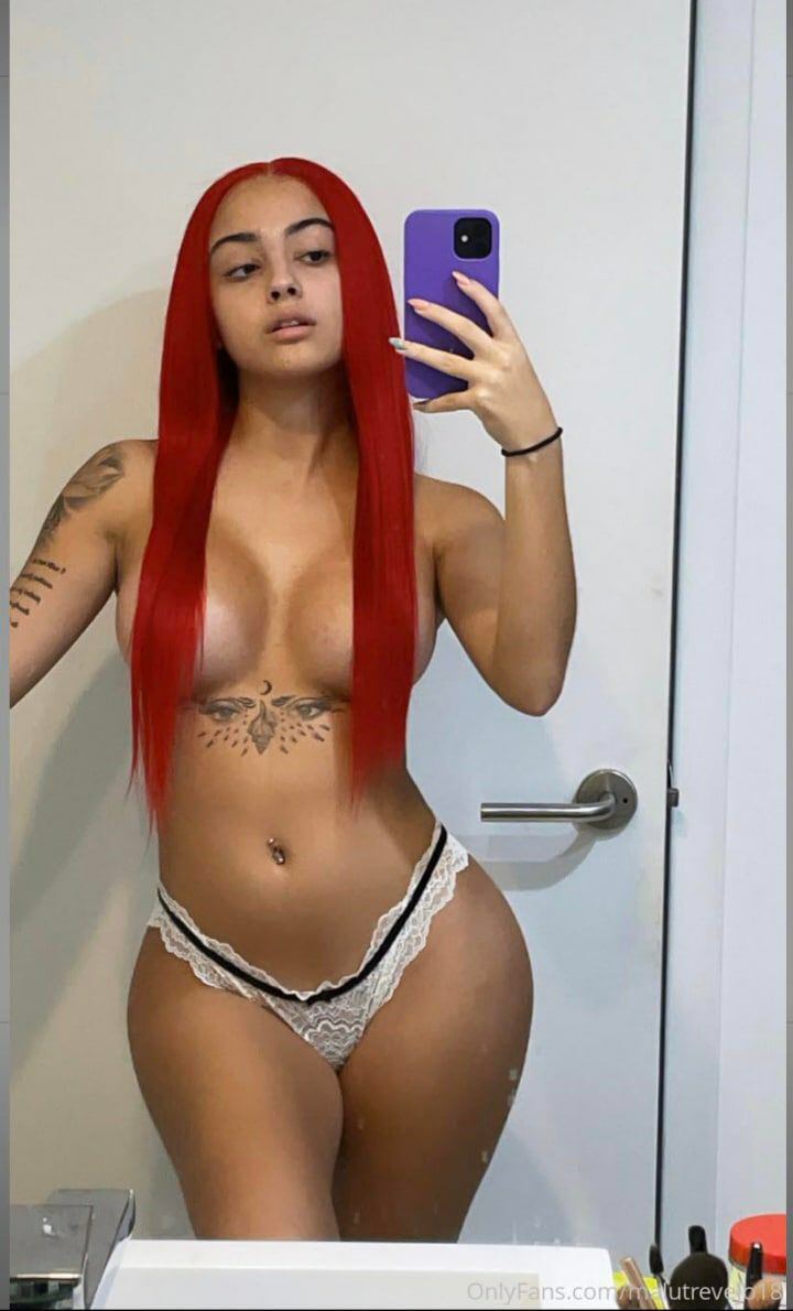 Virgen Anal Enfrenta Polla Extrema Demoledora