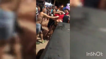 Es Una Diosa De La Gargantas Profundas