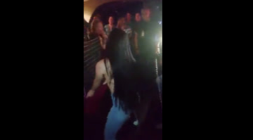 Su Primer Anal Para La Joven Asiática