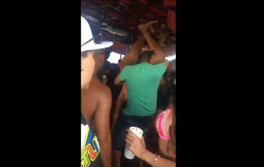 A la alemana le gusta por el culo