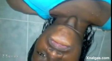 Colombiana Andreina De Luxe Chupando Pene Monstruoso